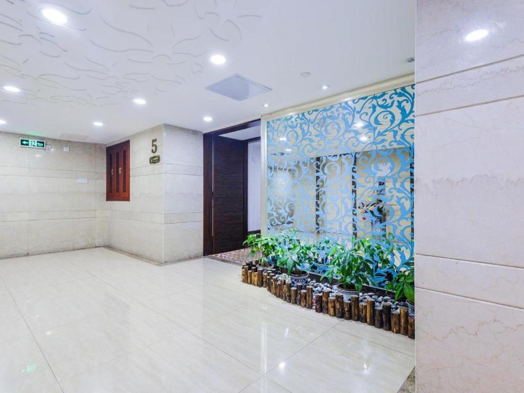 New World Hotel Kanton Zewnętrze zdjęcie