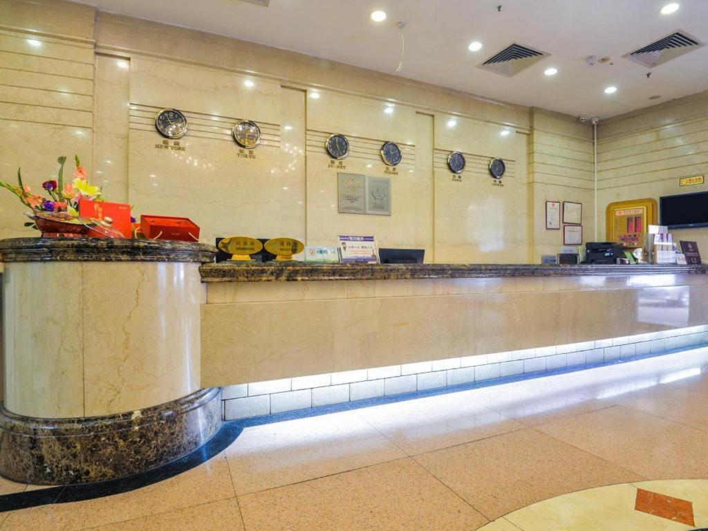 New World Hotel Kanton Zewnętrze zdjęcie